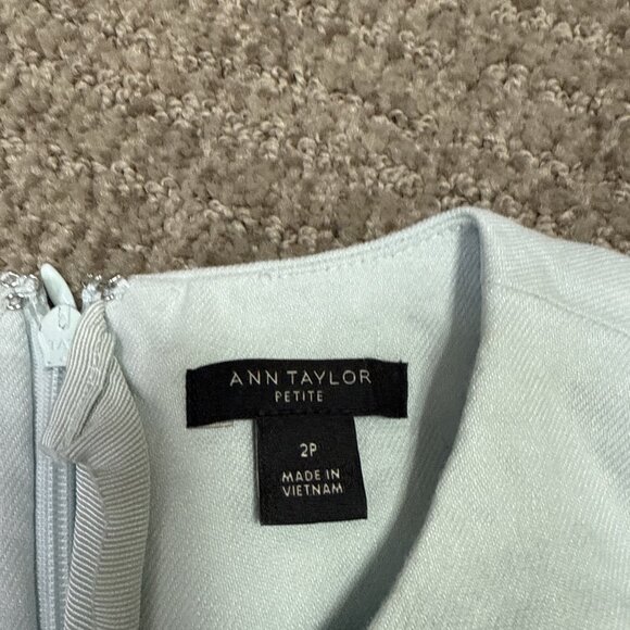 Ann Taylor Dress Green Belted Sleeveless Women’s Size 2 Petite - Picture 10 of 13